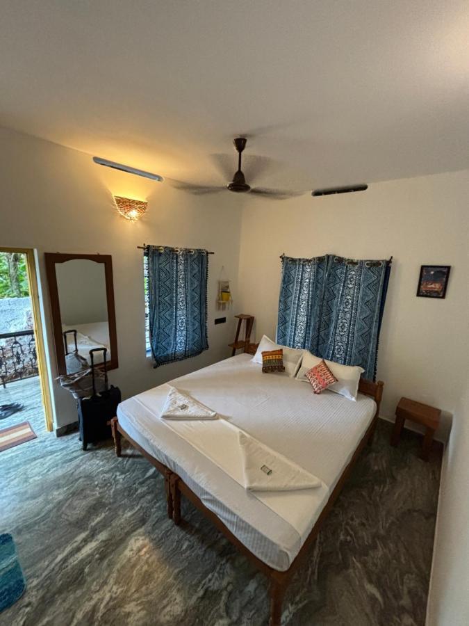 Barefoot Hostels, فاركَالا المظهر الخارجي الصورة