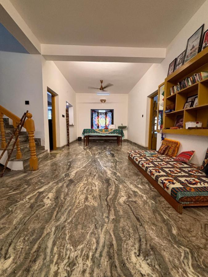 Barefoot Hostels, فاركَالا المظهر الخارجي الصورة