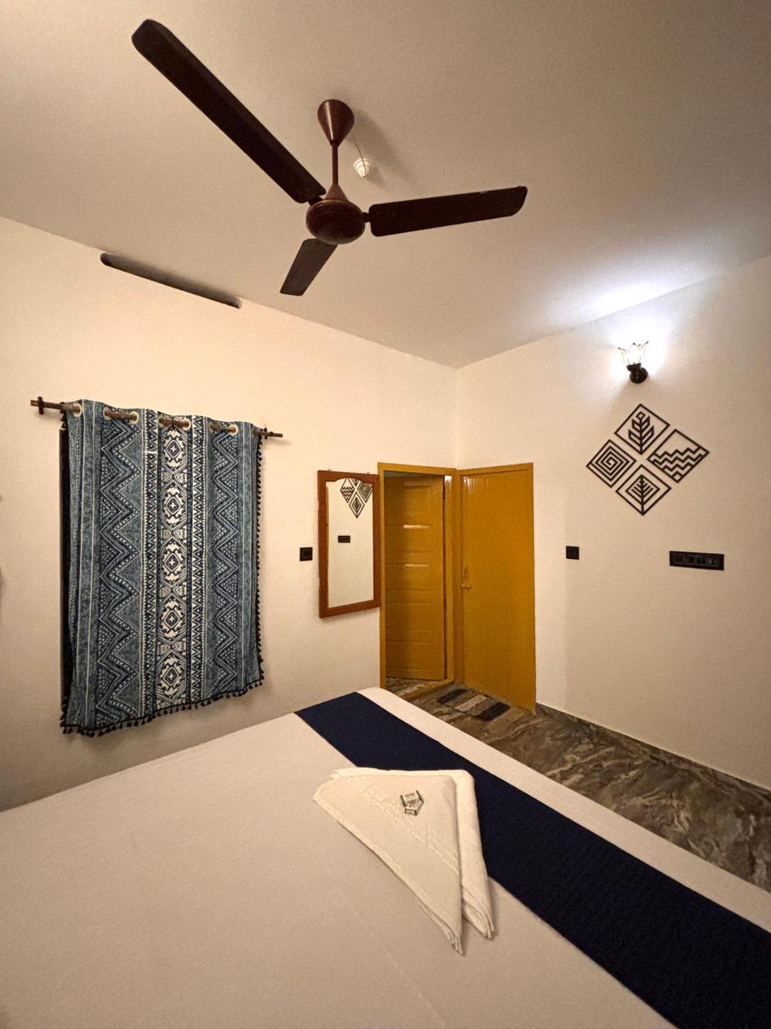 Barefoot Hostels, فاركَالا المظهر الخارجي الصورة